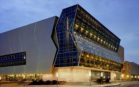 美国银行中心体育馆及会议中心