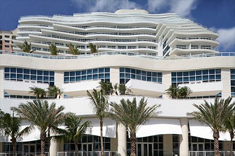 Ritz-Carlton Resort and Residences